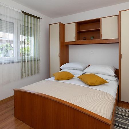 Apartments Mikanovic Crikvenica Extérieur photo