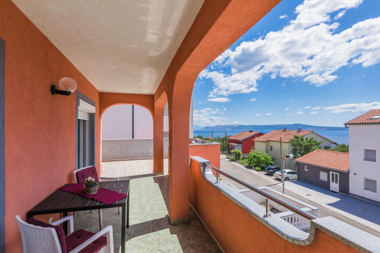 Apartments Mikanovic Crikvenica Extérieur photo