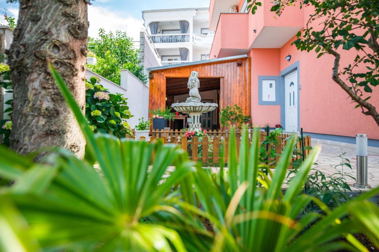 Apartments Mikanovic Crikvenica Extérieur photo