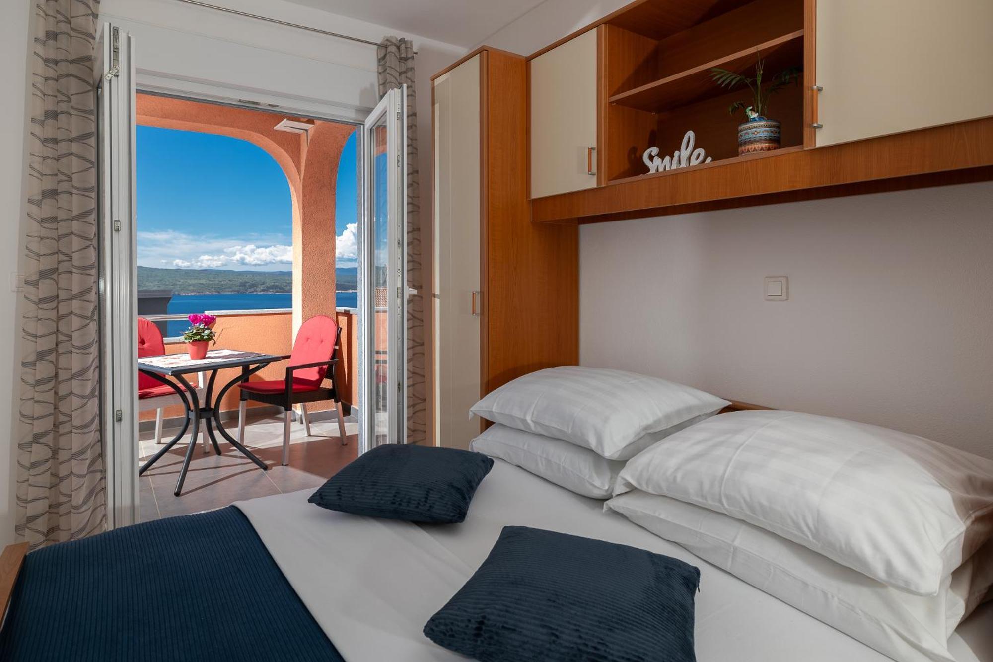 Apartments Mikanovic Crikvenica Extérieur photo