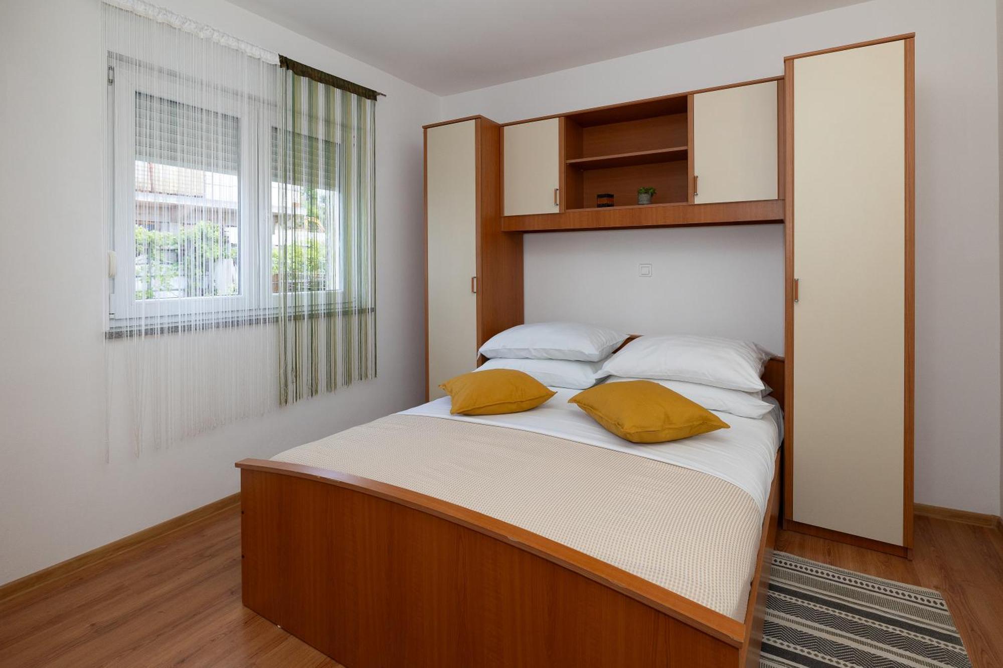 Apartments Mikanovic Crikvenica Extérieur photo