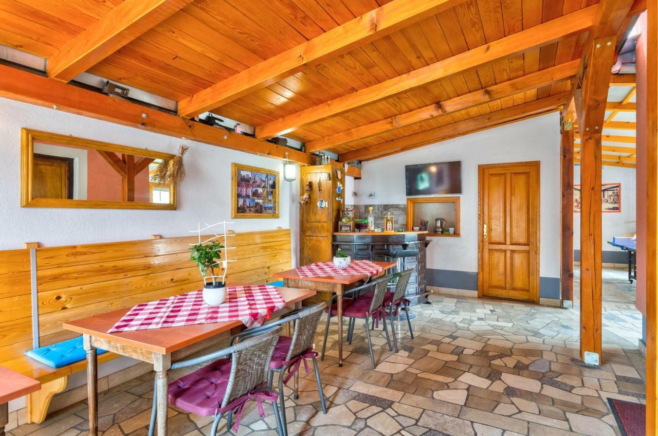 Apartments Mikanovic Crikvenica Extérieur photo