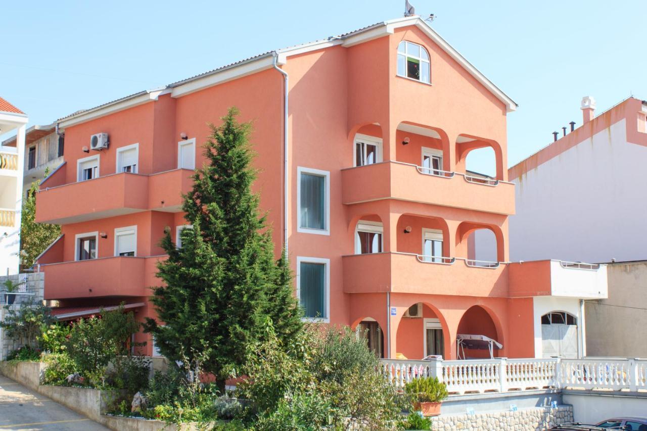 Apartments Mikanovic Crikvenica Extérieur photo